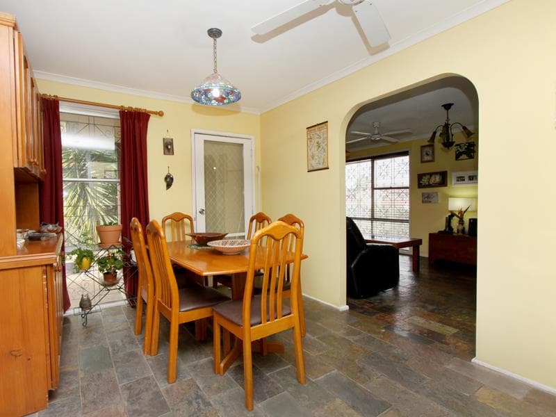30 Parrakeet Road, Werribee - Thumbnail 3