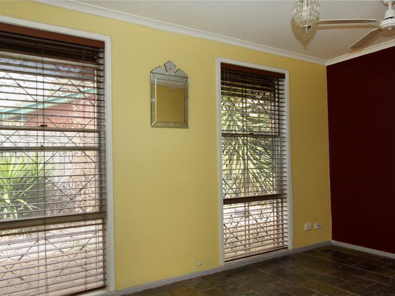 30 Parrakeet Road, Werribee - Thumbnail 7