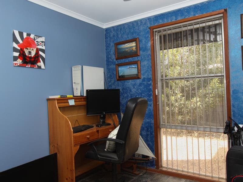 30 Parrakeet Road, Werribee - Thumbnail 8