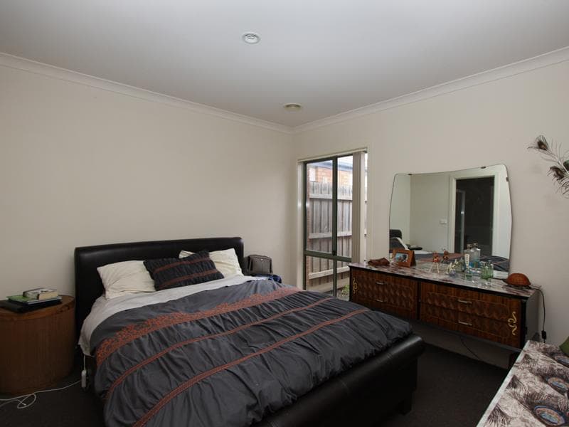 19/15a Hooker Road, Werribee - Thumbnail 4