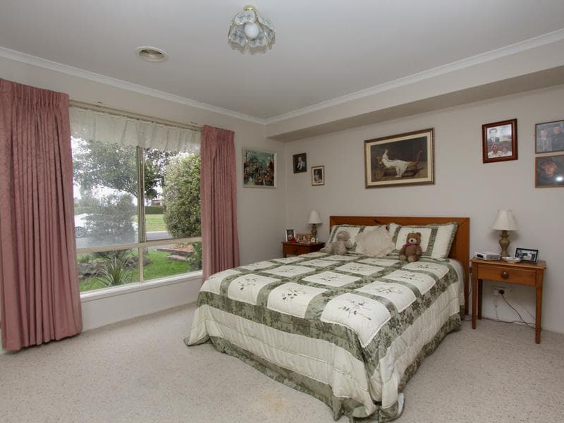 34 Oaktree Avenue, Wyndham Vale - Thumbnail 5