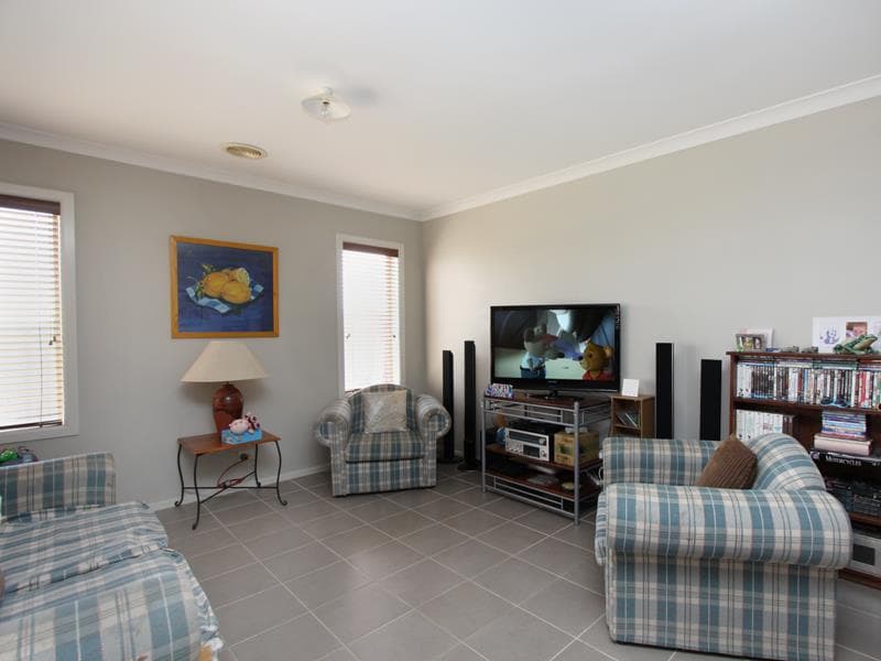 2/81b Rajah Road, Ocean Shores, NSW, 2483, Tarneit - Thumbnail 3