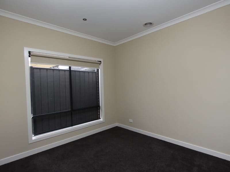 2/10 Bellinger Crescent, Wyndham Vale - Thumbnail 4