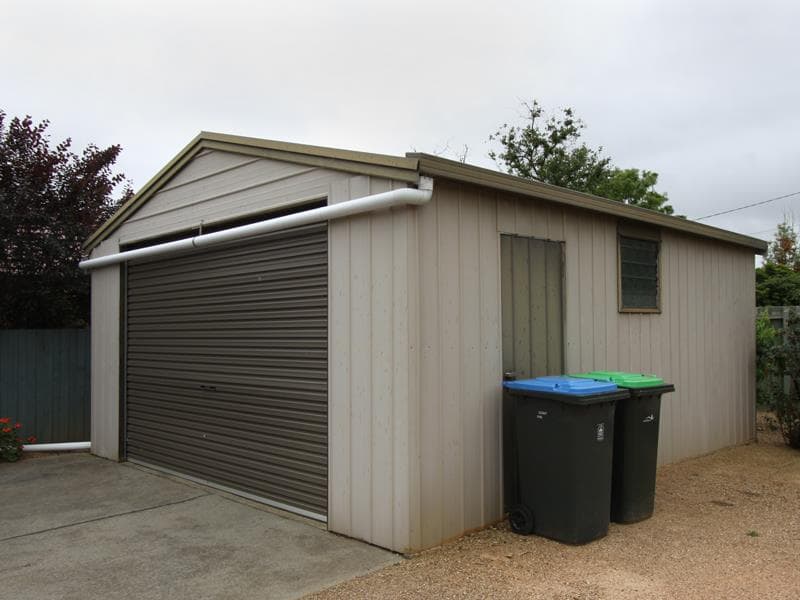 140 Greaves Street North, Werribee - Thumbnail 8