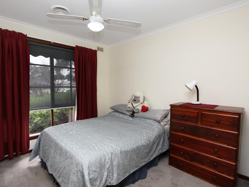 1 Lamb Grove, Hoppers Crossing - Thumbnail 8