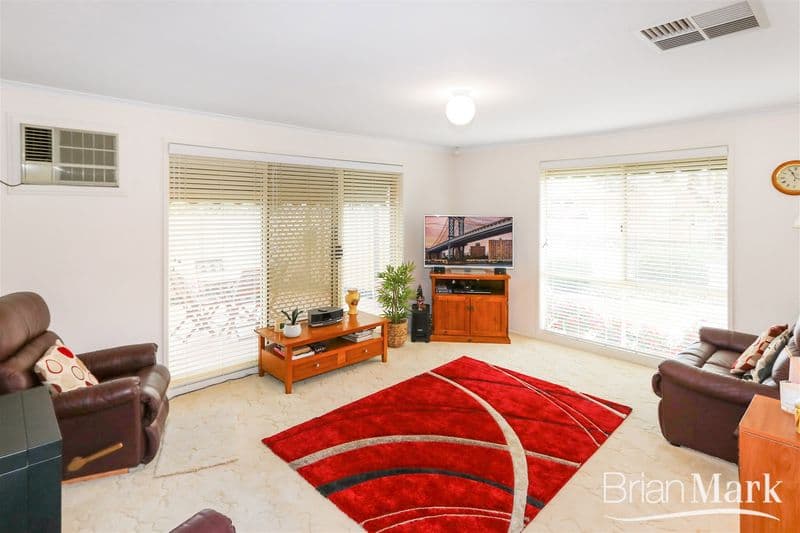 5/26-28 Kerrs Road, Castle Hill, NSW, Wyndham Vale - Thumbnail 2