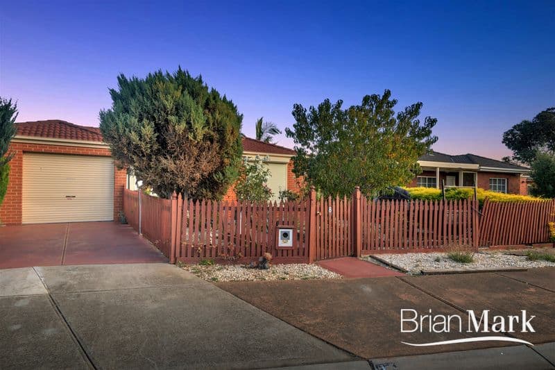 8 Emu Court, Werribee - Image 1