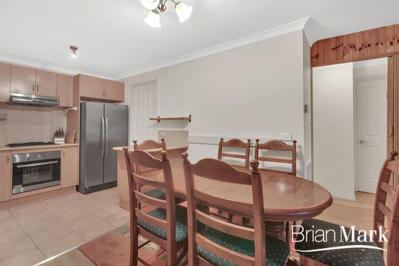 8 Emu Court, Werribee - Thumbnail 5