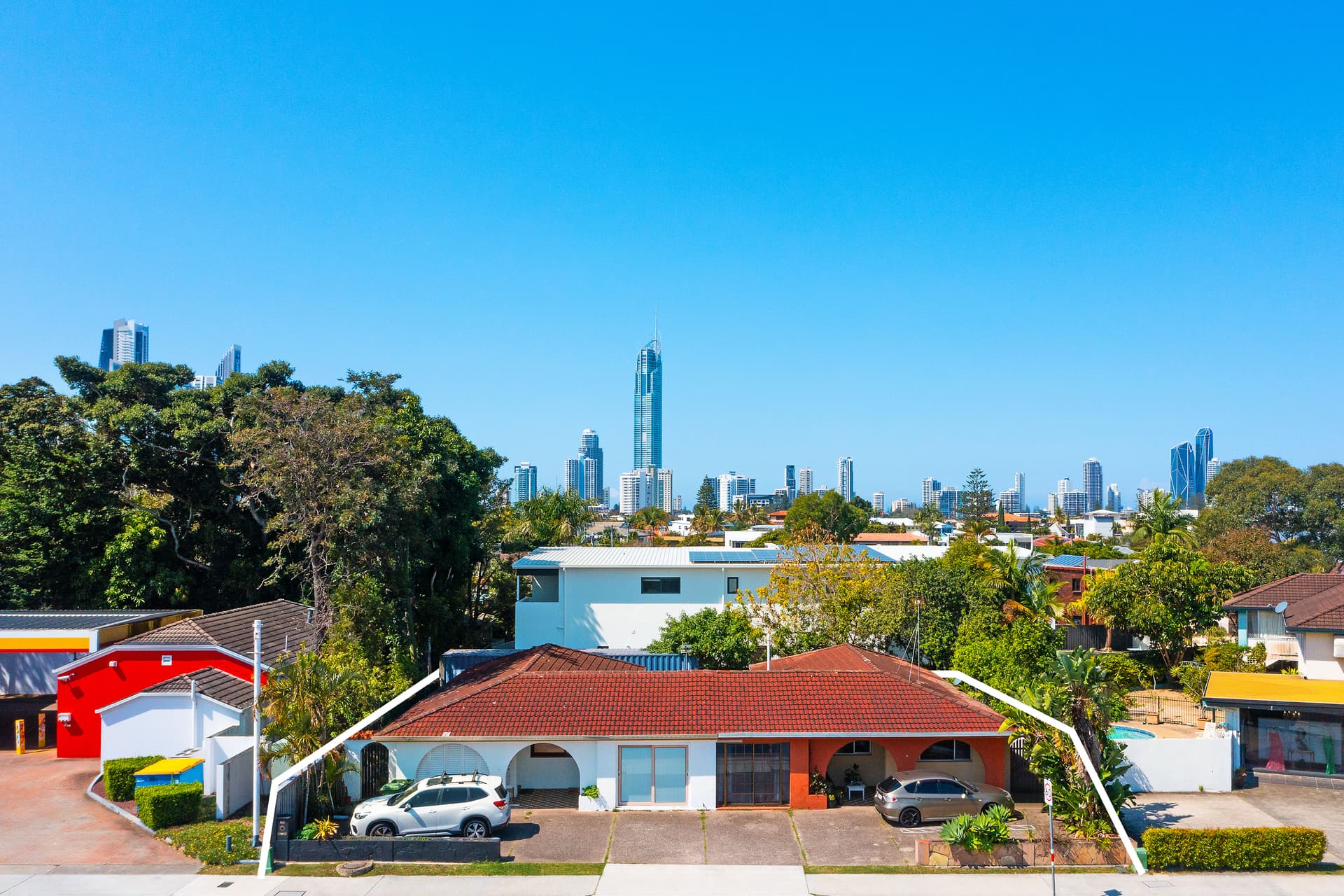 1&2/115 Bundall Road, Surfers Paradise, QLD, 4217, Hoppers Crossing - Thumbnail 3