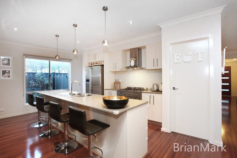 31 Snowsill Circuit, Point Cook - Thumbnail 4