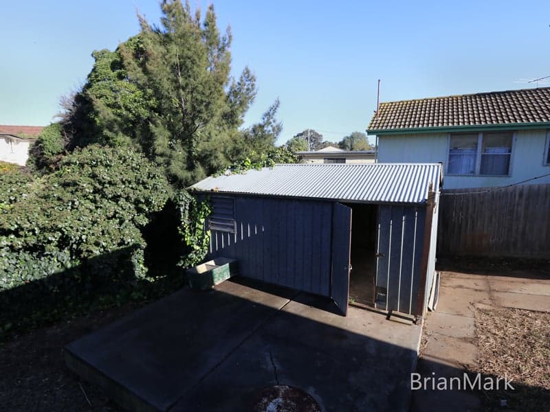 23 Golden Avenue, Werribee - Thumbnail 5