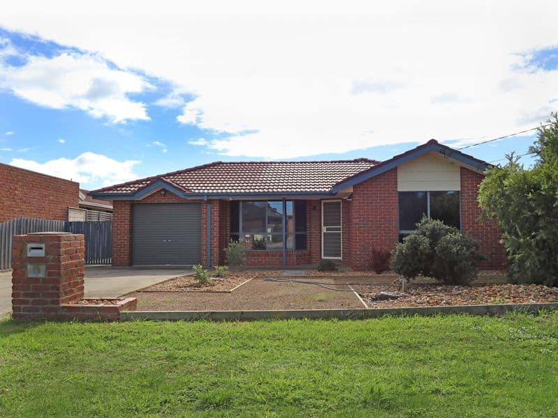 8/64-66 Cook Road, Centennial Park, Hoppers Crossing - Image 1