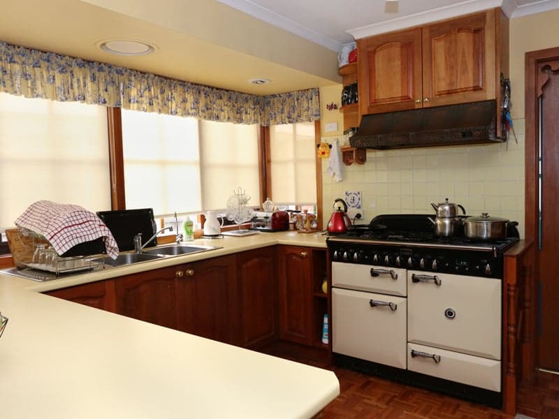 1 Elliot Court, Hoppers Crossing - Thumbnail 2