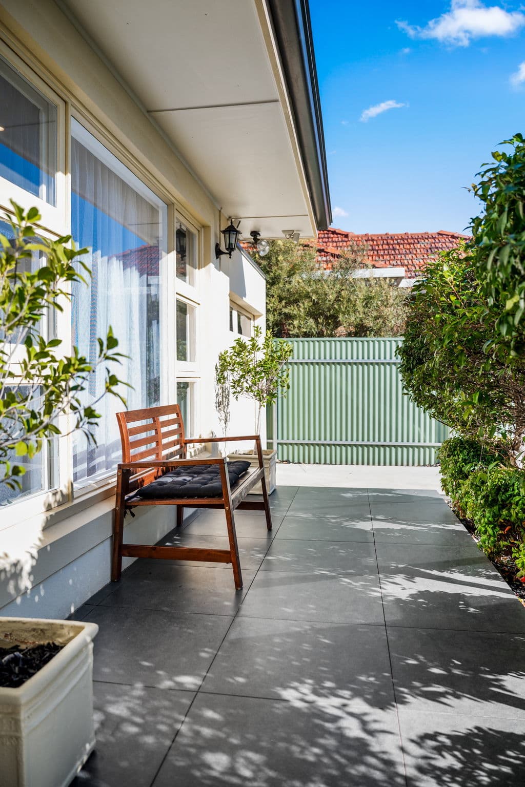 17 Raffles Crescent, Plympton - Thumbnail 2