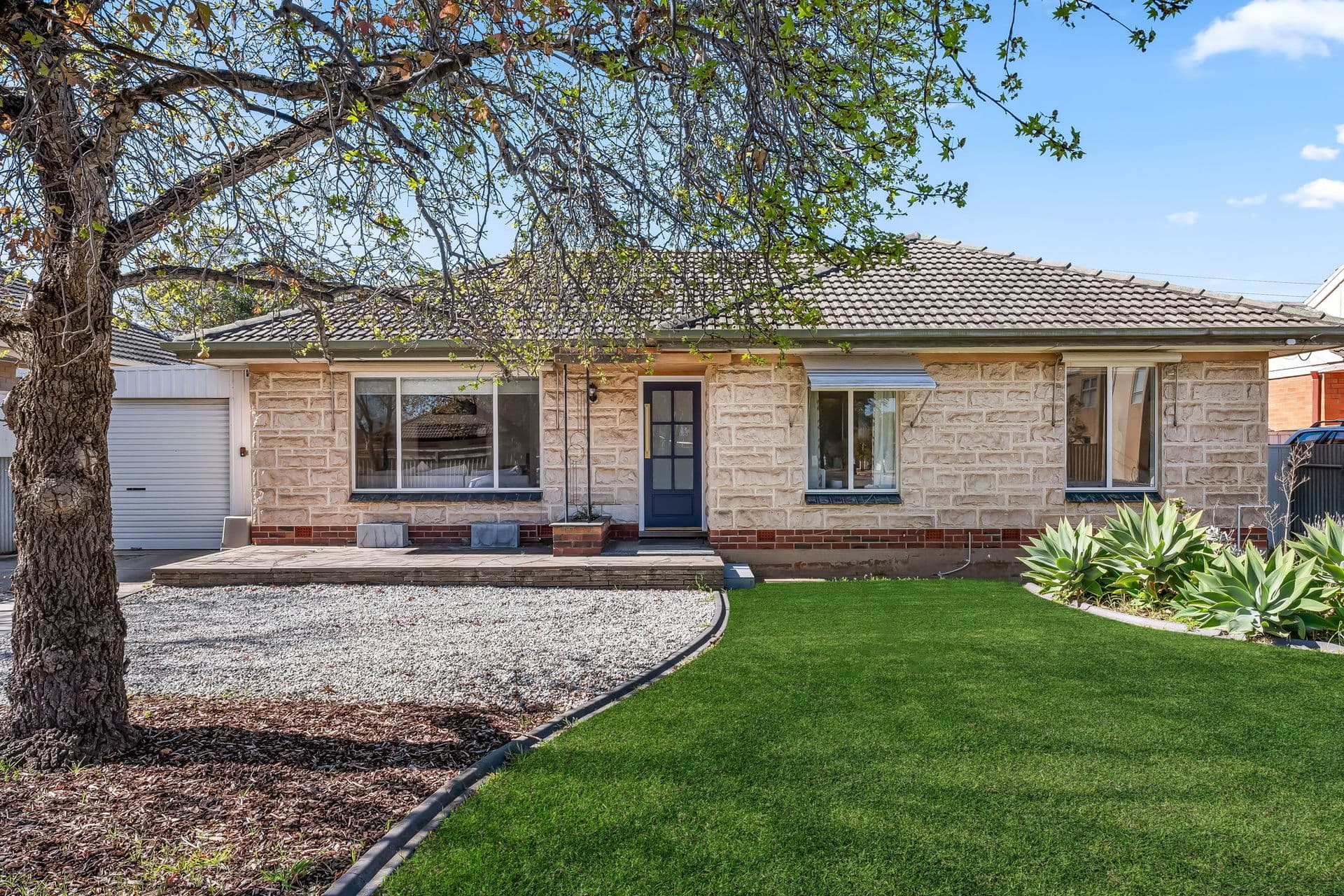 6 Kelsey Avenue, Mitchell Park - Image 1