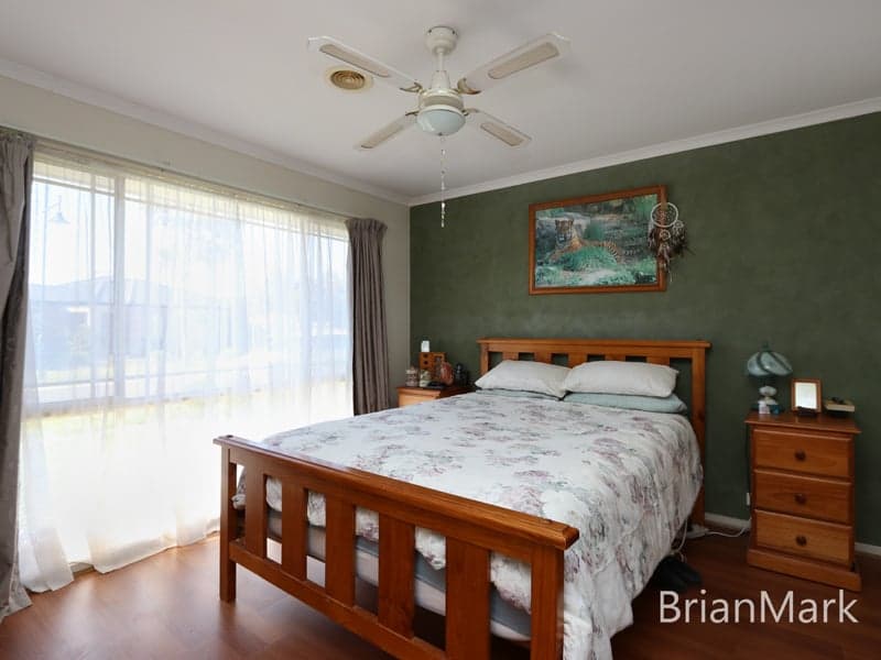 5/6 Bundarra Road, Bellevue Hill, Wyndham Vale - Thumbnail 2