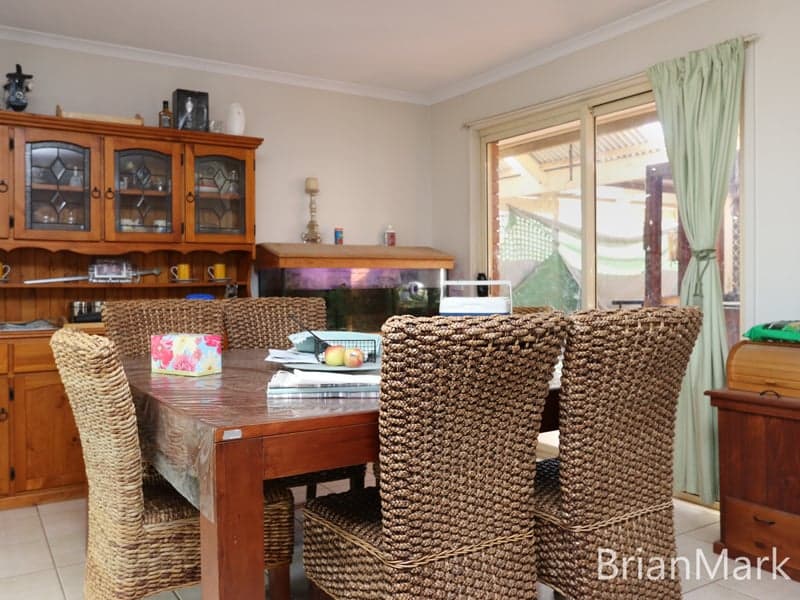 5/6 Bundarra Road, Bellevue Hill, Wyndham Vale - Thumbnail 6