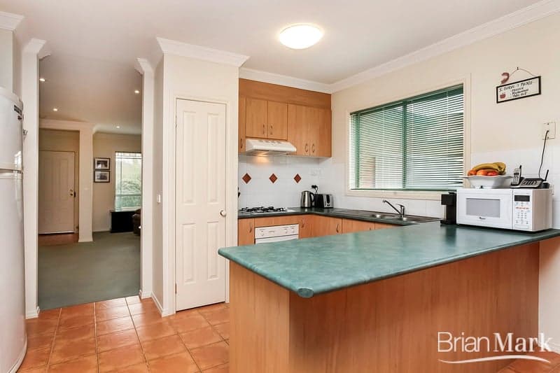7/204 Hastings Parade, North Bondi, Werribee - Thumbnail 2
