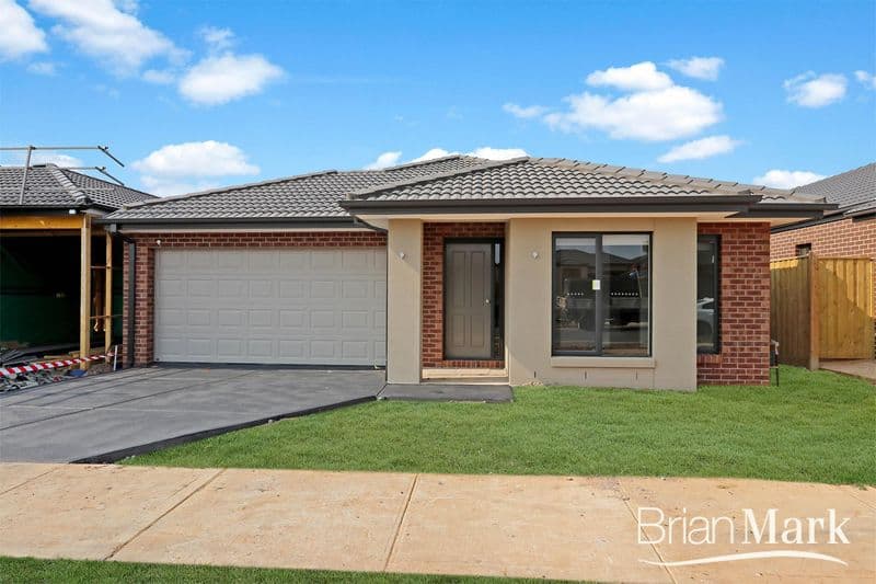 1-4/38 Mawarra Street, Chevron Island, QLD, 4217, Werribee - Image 1