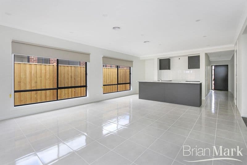 1-4/38 Mawarra Street, Chevron Island, QLD, 4217, Werribee - Thumbnail 3