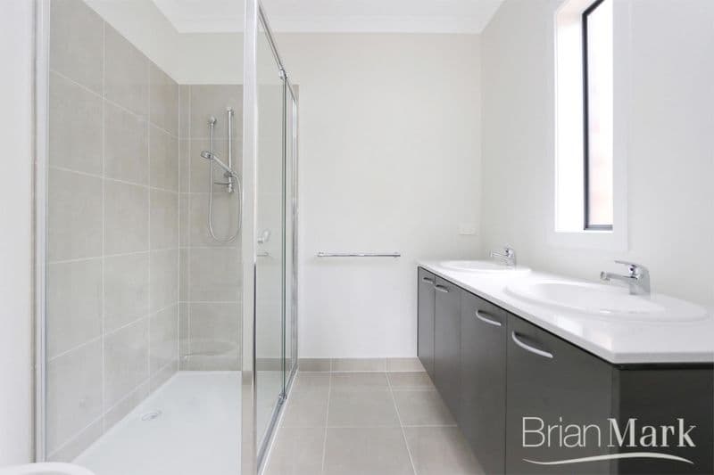 1-4/38 Mawarra Street, Chevron Island, QLD, 4217, Werribee - Thumbnail 8