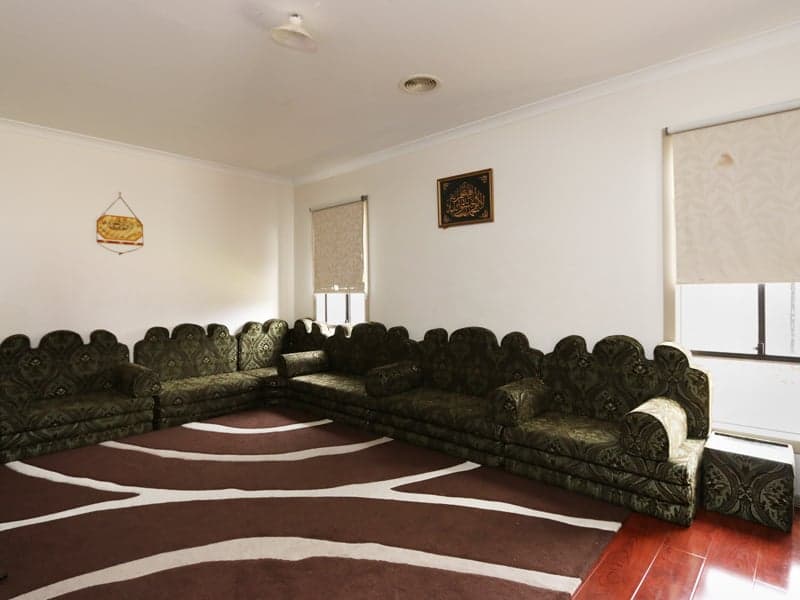3/173-179 Bronte  Road, Queens Park, Tarneit - Thumbnail 3
