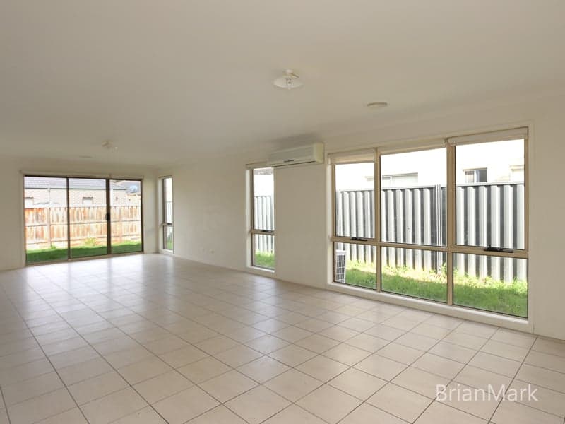 11 Elsmore Street, Tarneit - Thumbnail 3