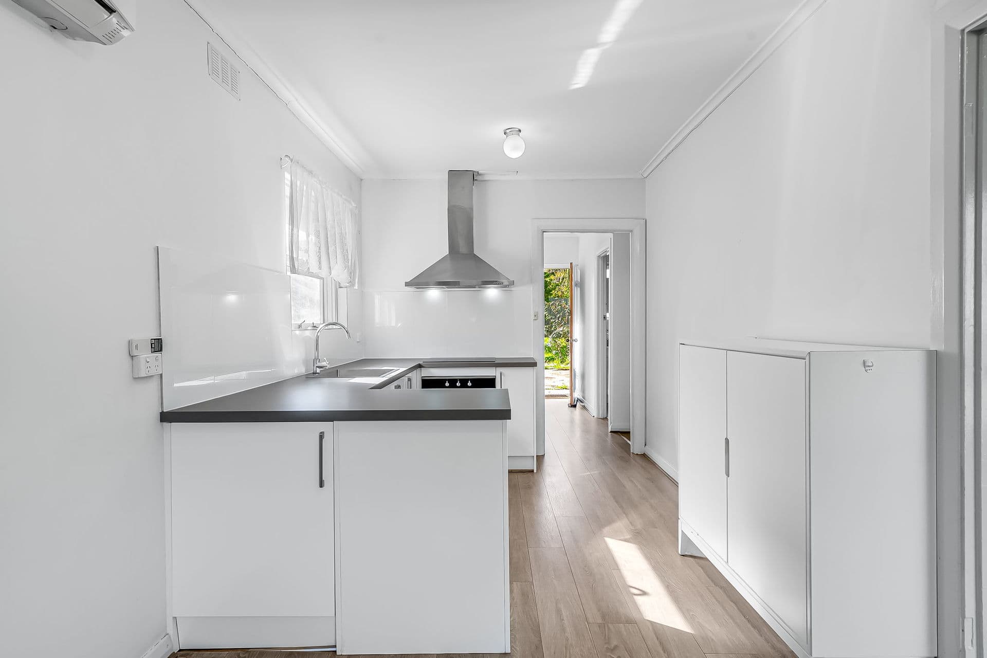 126 Brodie Road, Morphett Vale - Thumbnail 3