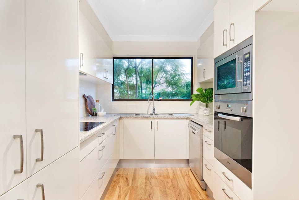 27/7-17 Cook  Road, Centennial Park, Laverton - Thumbnail 2