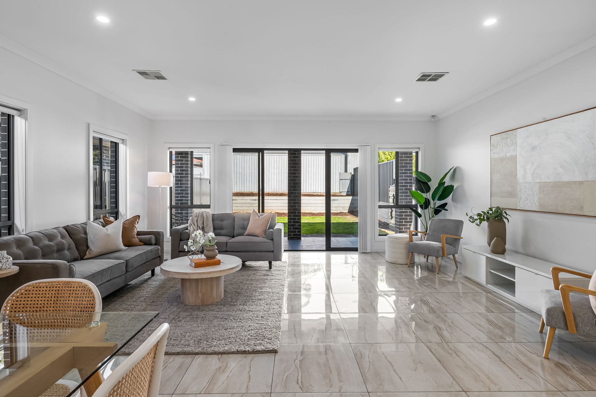 10A Portland Avenue, Sturt - Thumbnail 2