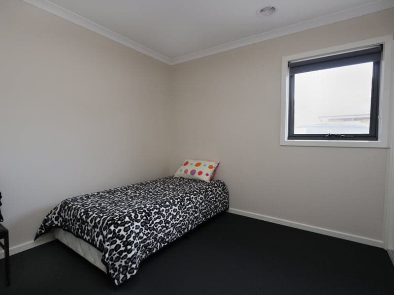 4/30 Wynarka Drive, Hoppers Crossing - Thumbnail 8