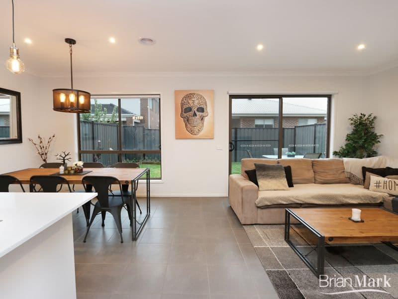 45 45a Barbara Boulevard Seven Hills, Truganina - Image 1