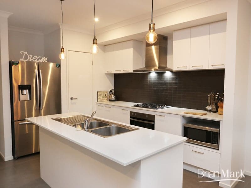 45 45a Barbara Boulevard Seven Hills, Truganina - Thumbnail 4