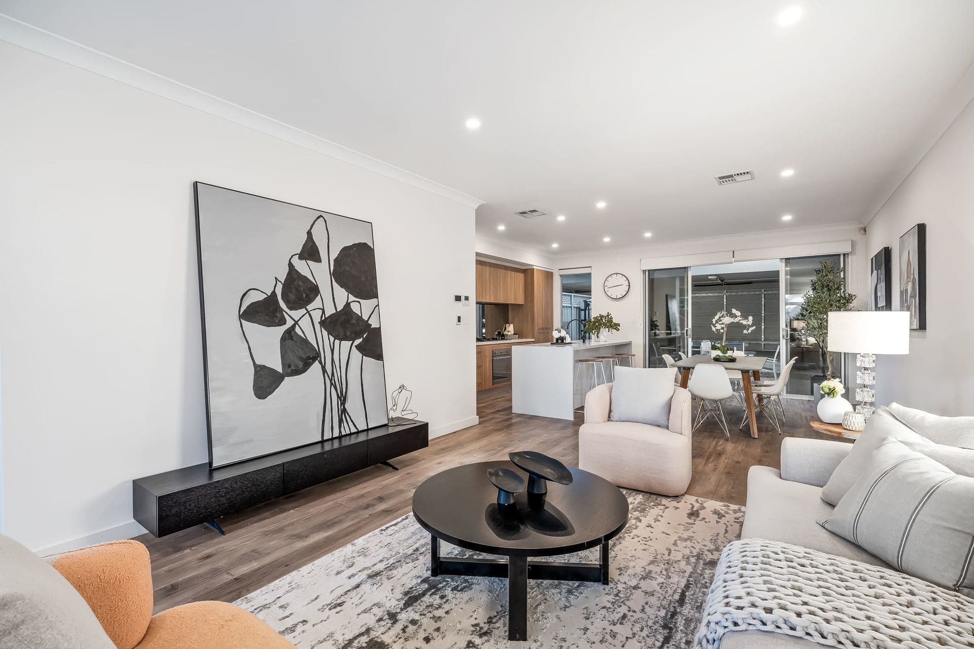 2/68 Hancock Avenue, Campbelltown - Thumbnail 3