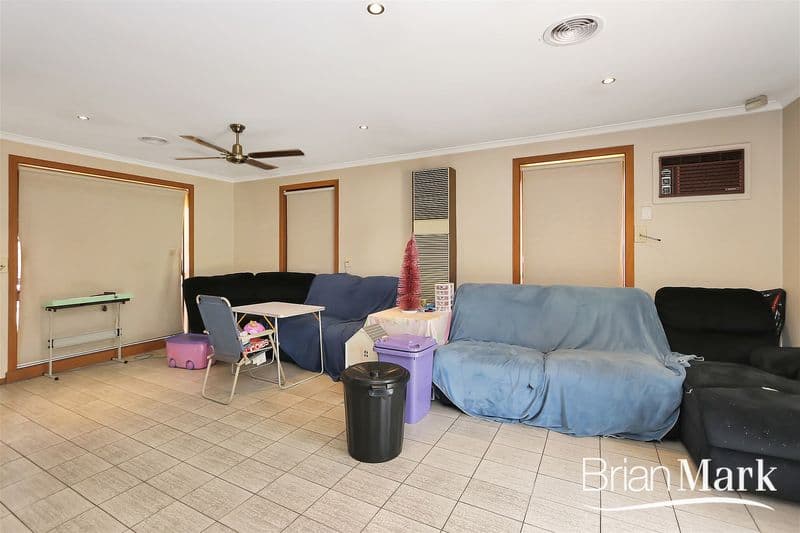 1 Carson Crescent, Hoppers Crossing - Thumbnail 5