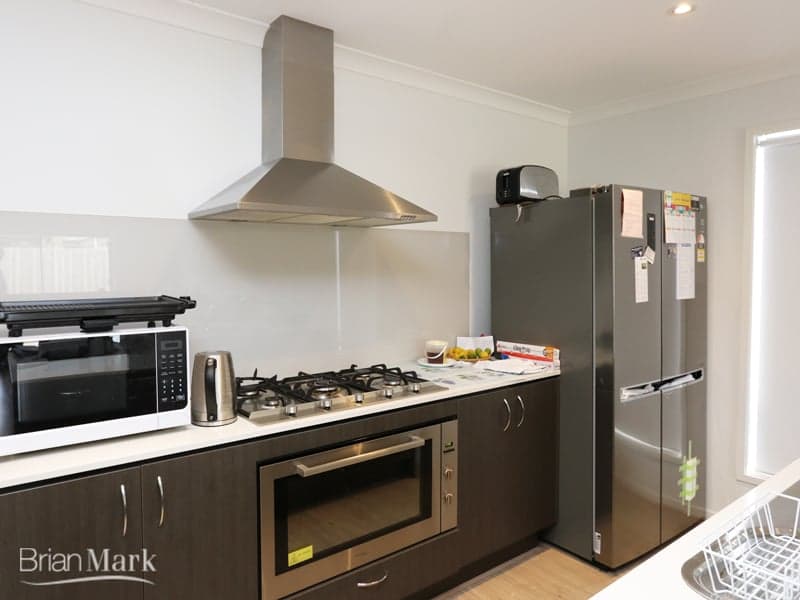 2/46-48 Hastings  Parade, North Bondi, Tarneit - Thumbnail 2