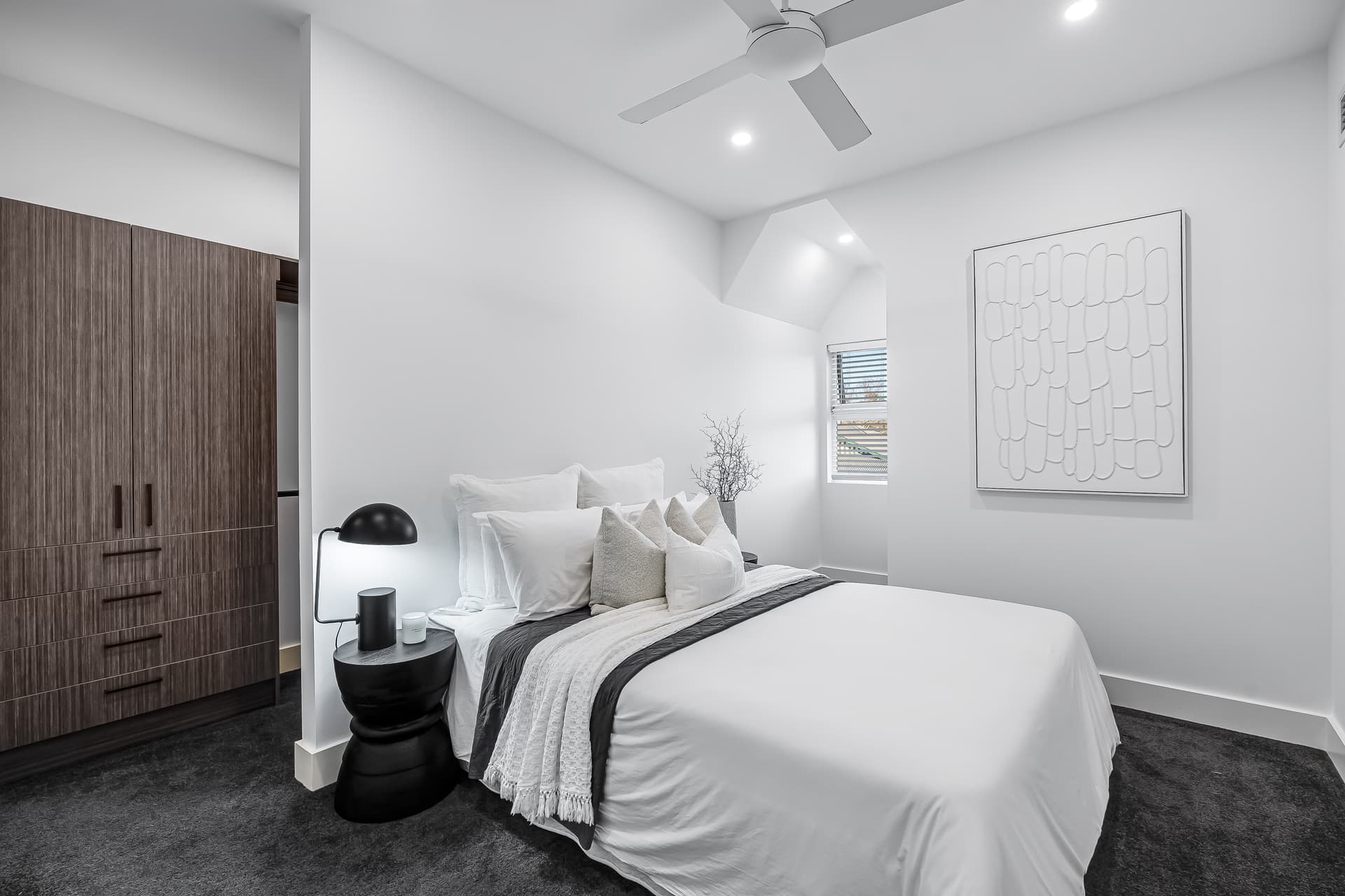 32 Flaherty Lane, Mile End - Thumbnail 8