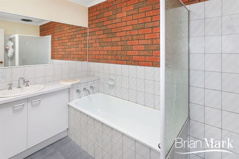 2/214 Morris Road, Hoppers Crossing - Thumbnail 8