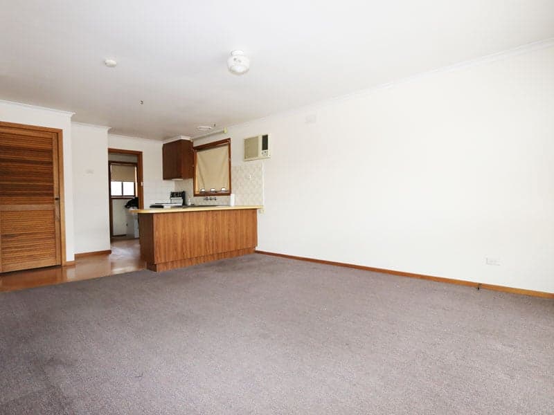 2/40 Mortimer Street, Terrigal - Thumbnail 3