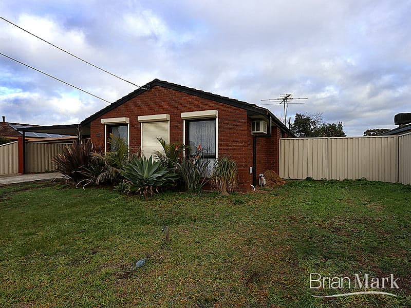 33 Nightingale Drive, Werribee - Thumbnail 2