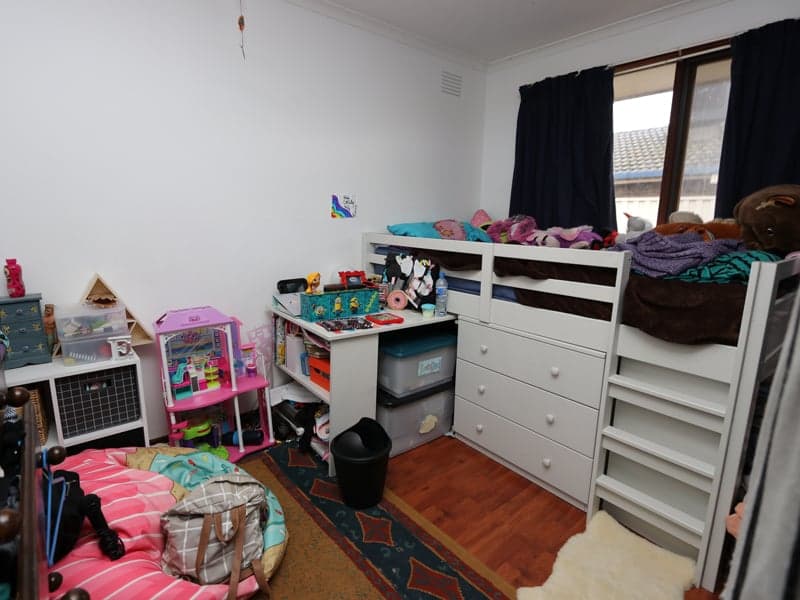 33 Nightingale Drive, Werribee - Thumbnail 7