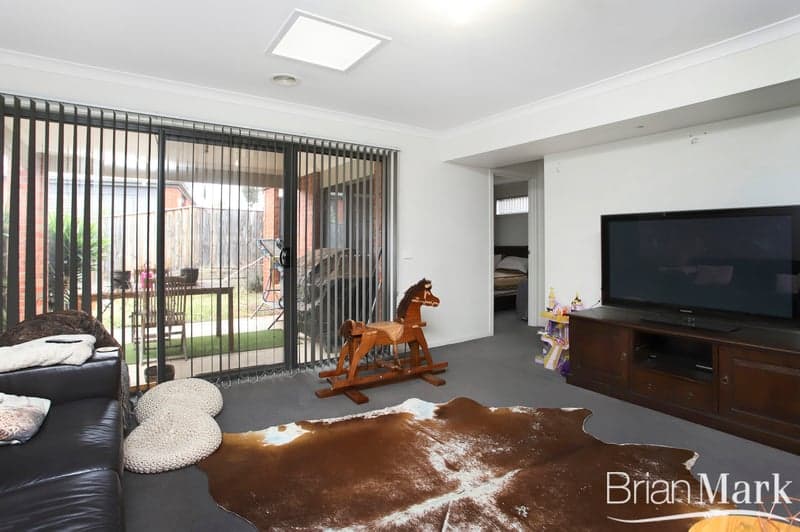 12/52A Sir Thomas Mitchell Road, Bondi Beach, Wyndham Vale - Thumbnail 3