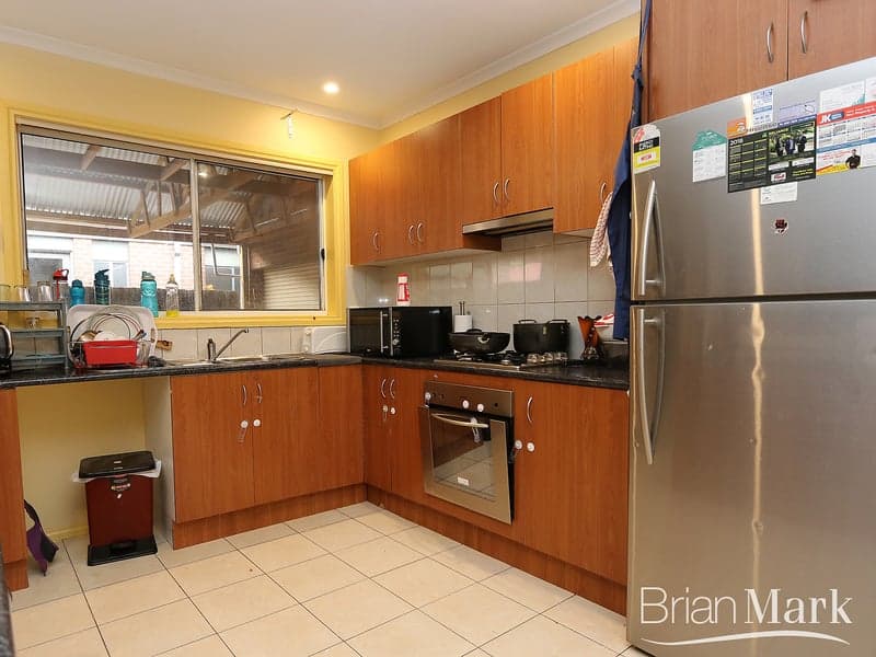 1/354 Clovelly Road, Clovelly, Wyndham Vale - Thumbnail 2