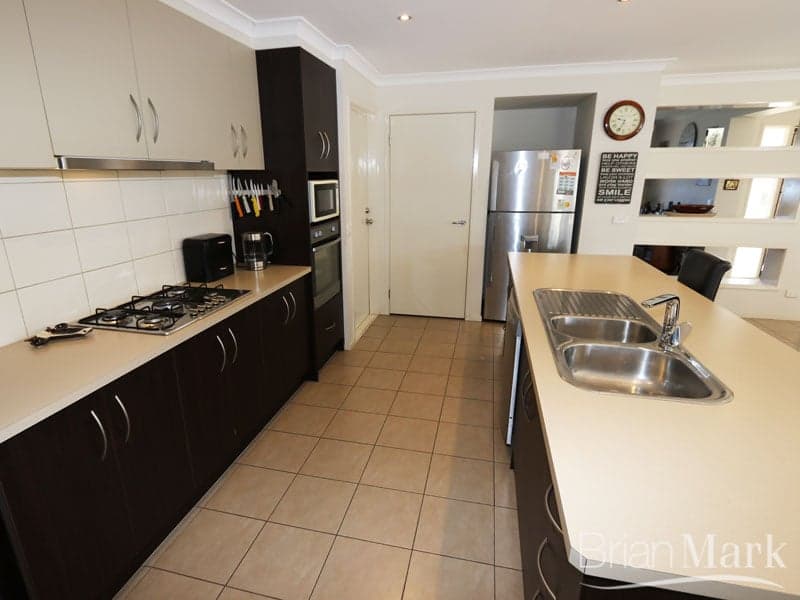 3008/63 La Trobe Street, Wyndham Vale - Thumbnail 5