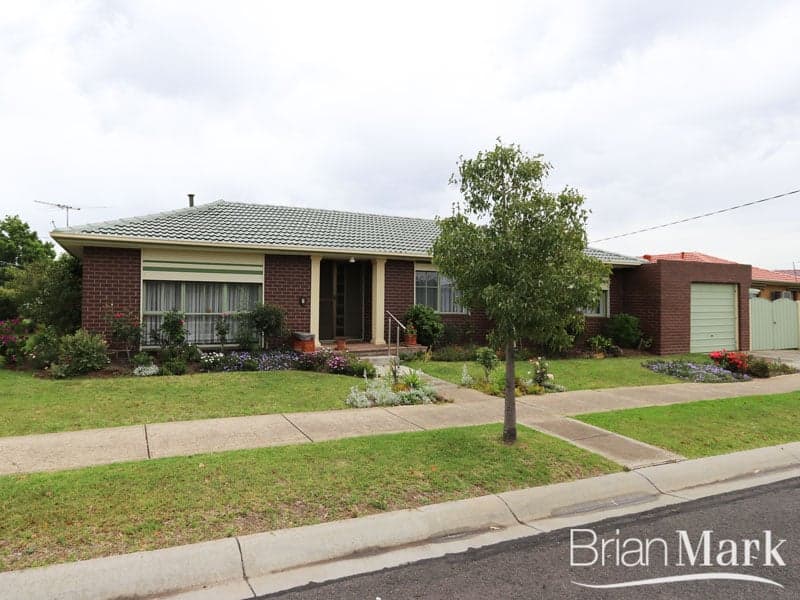 11/45 Murray  Street, Bronte, Hoppers Crossing - Thumbnail 2