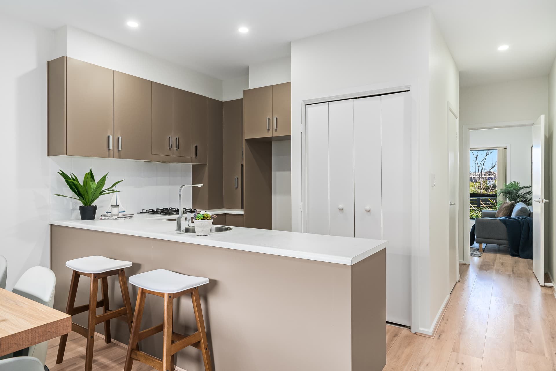 42 Cascades Drive, Mawson Lakes - Thumbnail 7