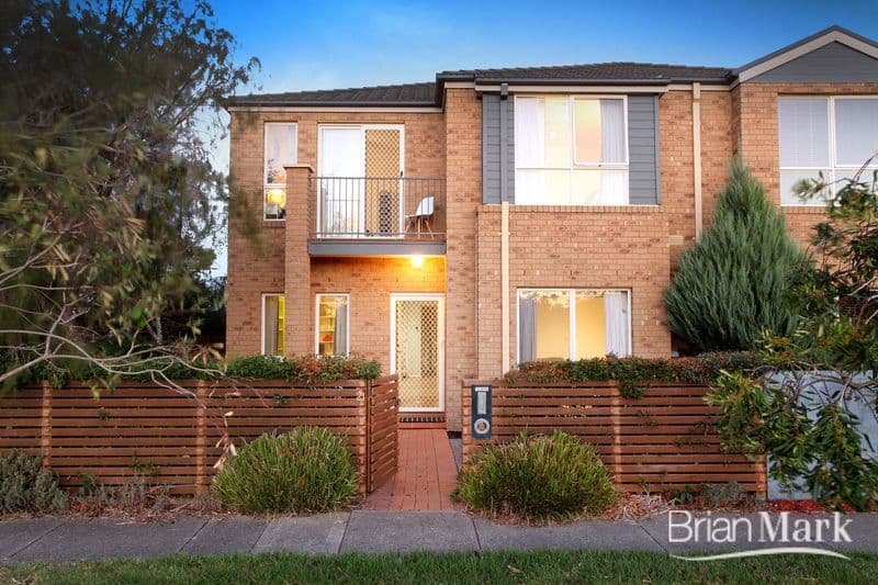 21 Lincolnheath Boulevard, Point Cook - Image 1