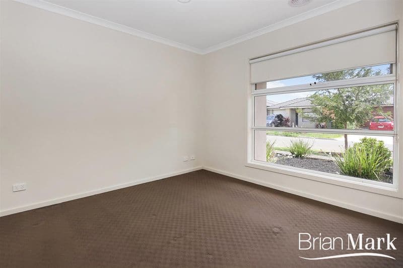 11 Wirruna Street, Werribee - Thumbnail 8