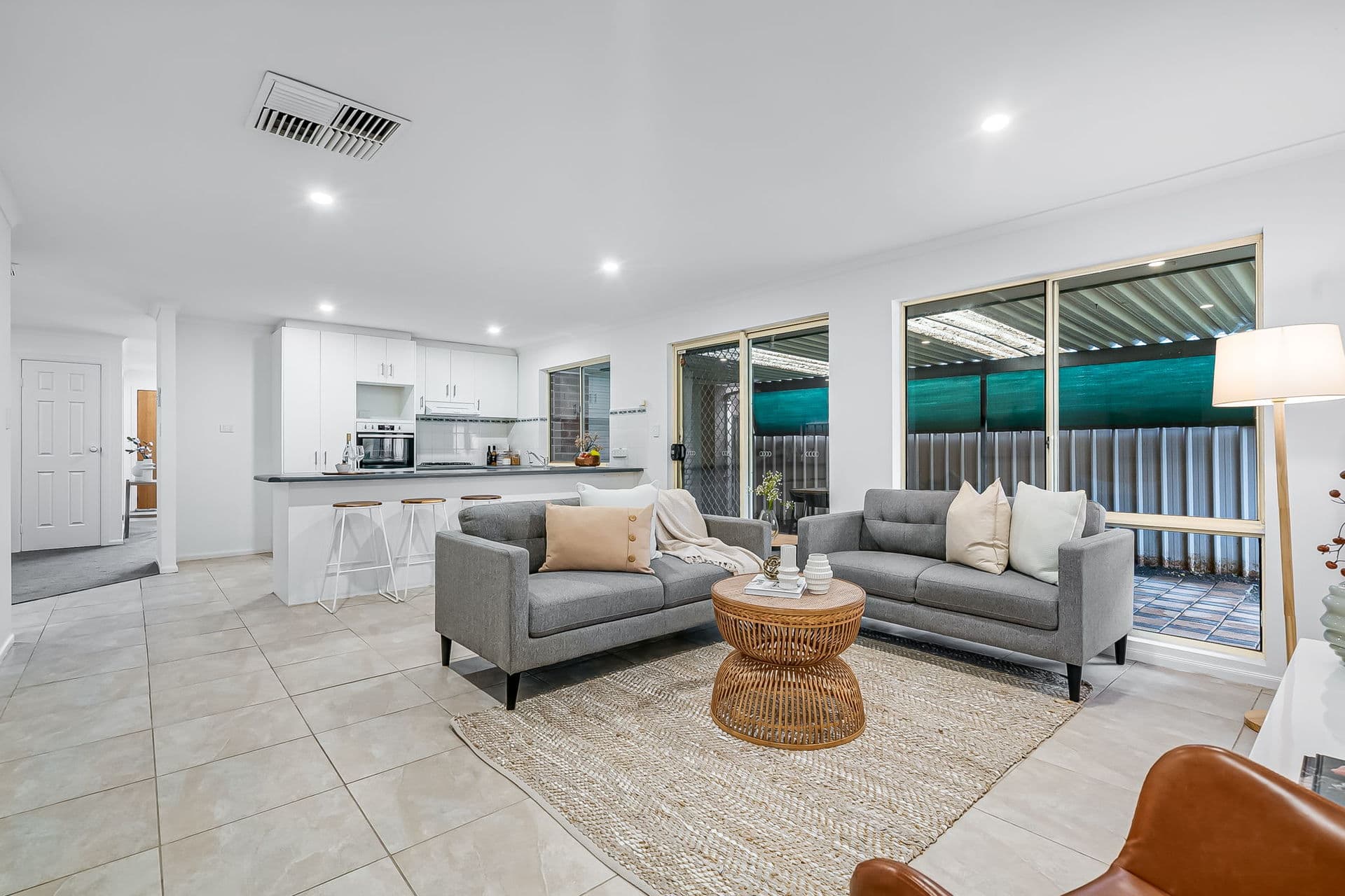 76 McInerney Avenue, Mitchell Park - Thumbnail 4