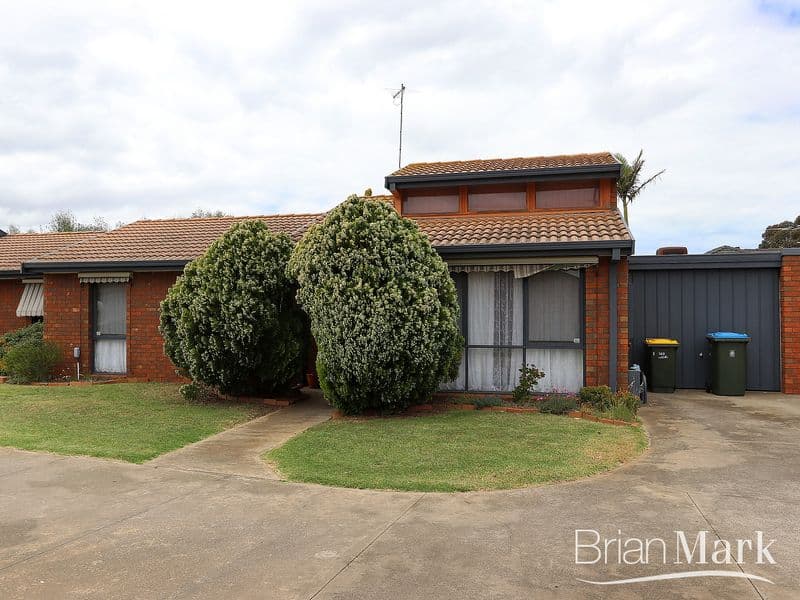 2/183 Shaws Road, Werribee - Image 1